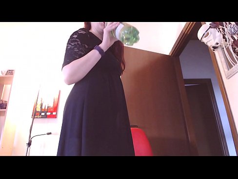 ❤️ Isang sunud-sunod na alipin na mahilig sa marumi at masarap na panty ang napilitang magsalsal matapos mapanood ang video na ito! ❤❌ sluts sa amin